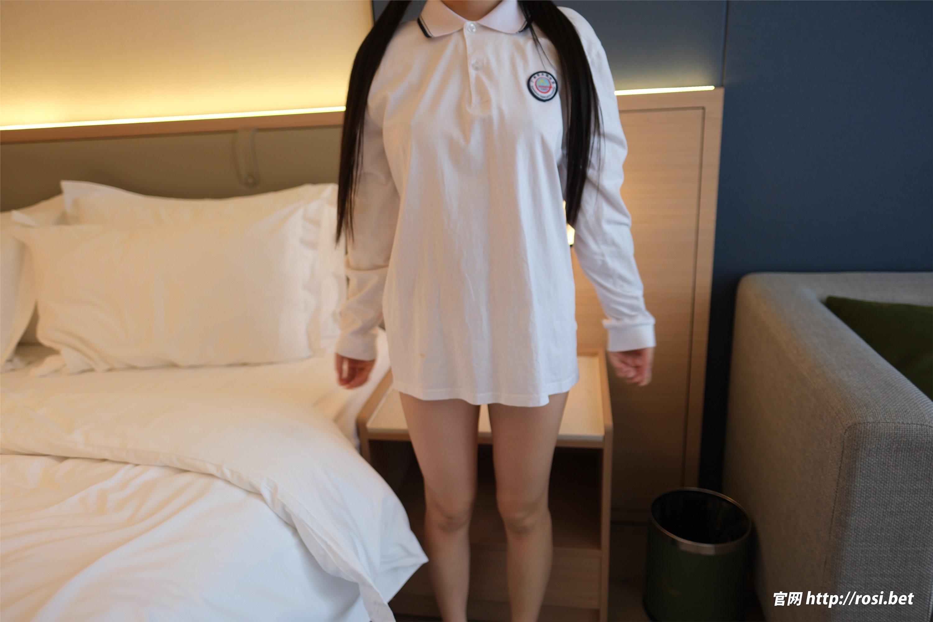 ROSI写真 2025.12.02 NO.5111